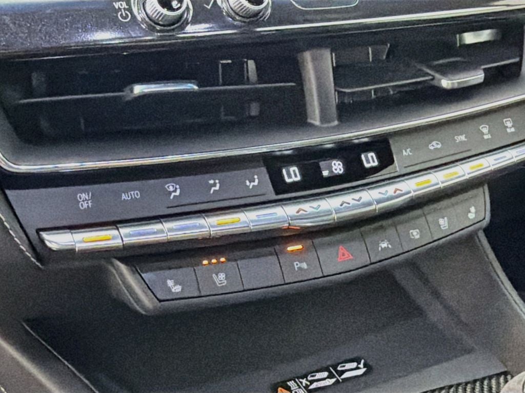 2023 Cadillac CT5 V-Series Blackwing LMR Edition