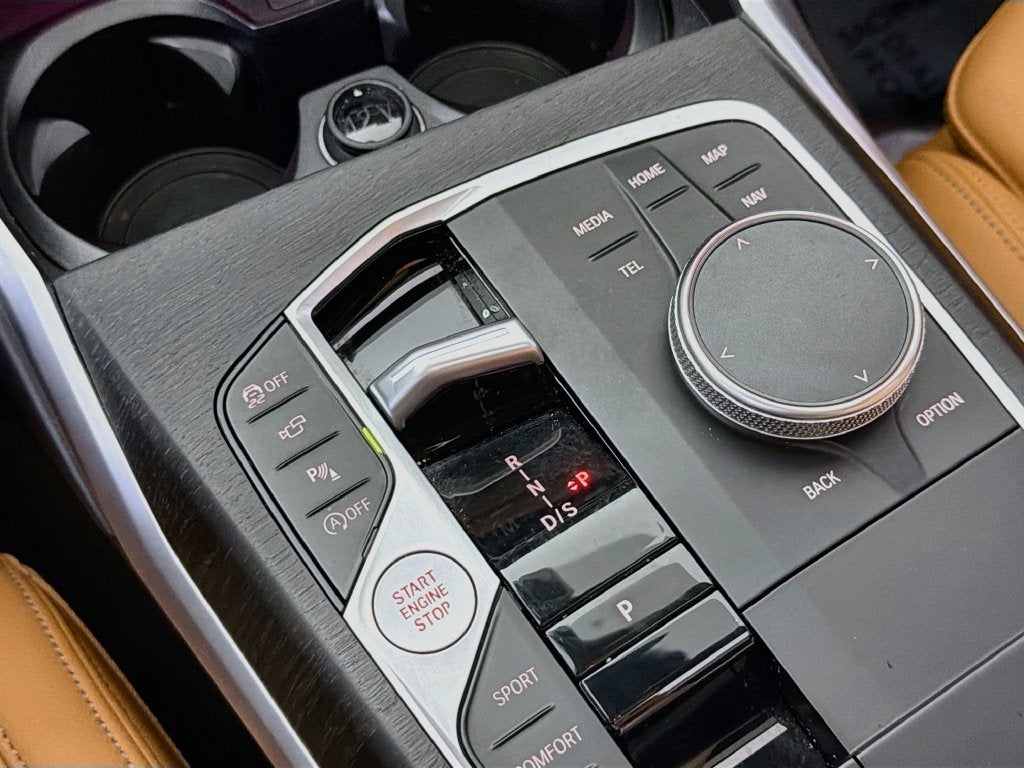 2024 BMW 3 Series 330i