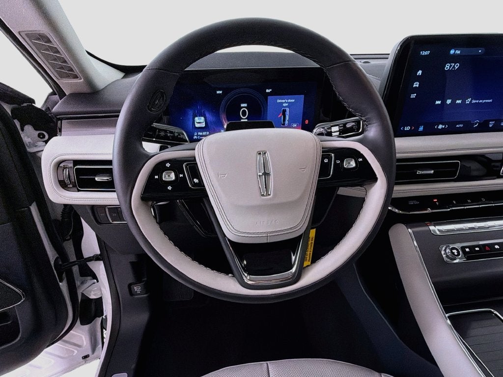 2027 Lincoln Aviator Premiere