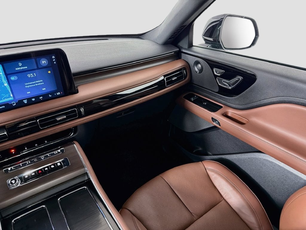 2027 Lincoln Aviator Reserve Premium
