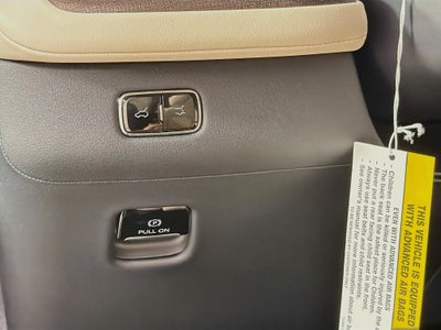 2027 Lincoln Navigator L Reserve