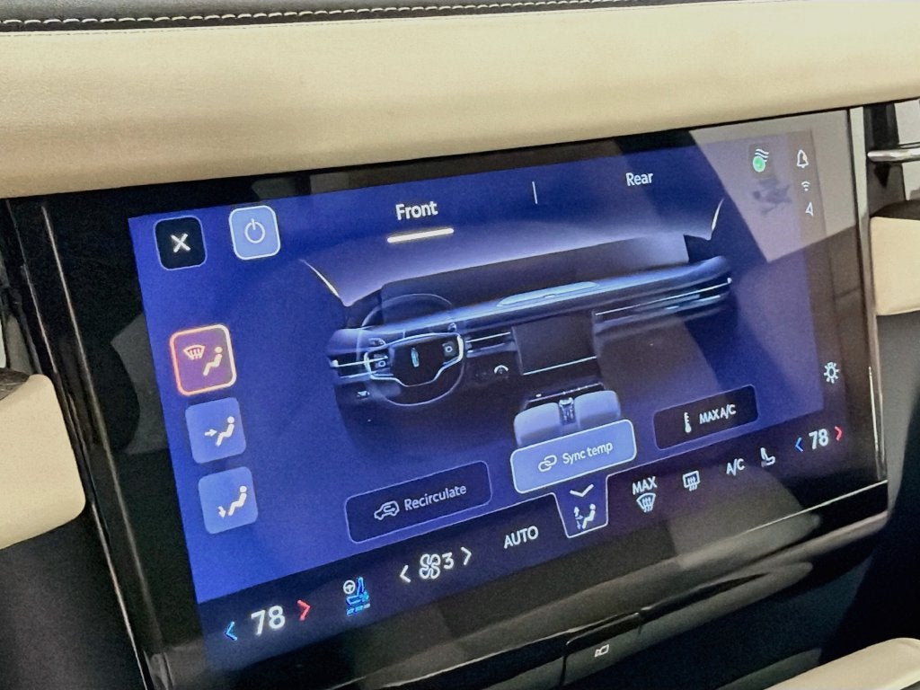 2027 Lincoln Navigator L Reserve