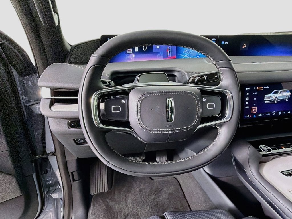 2027 Lincoln Navigator L Reserve