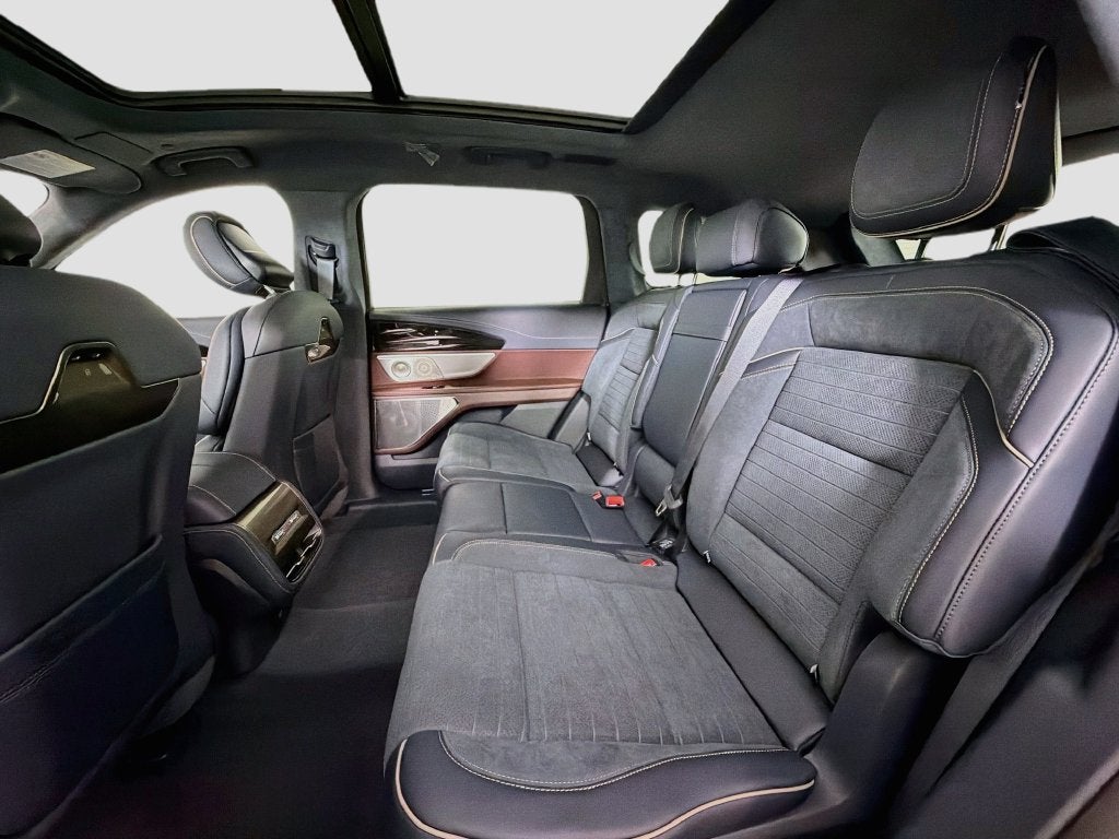 2026 Lincoln Nautilus Black Label