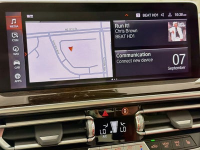 2025 BMW X4 xDrive30i