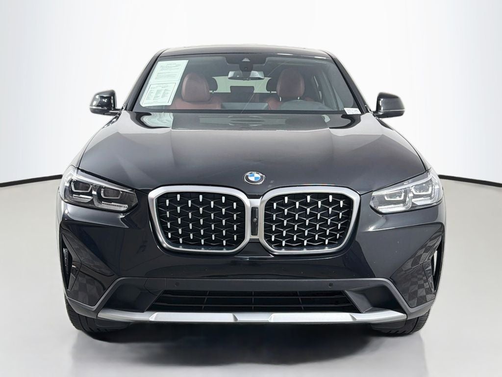 2025 BMW X4 xDrive30i