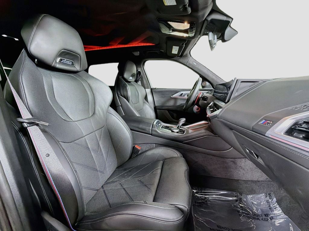 2024 BMW XM Base