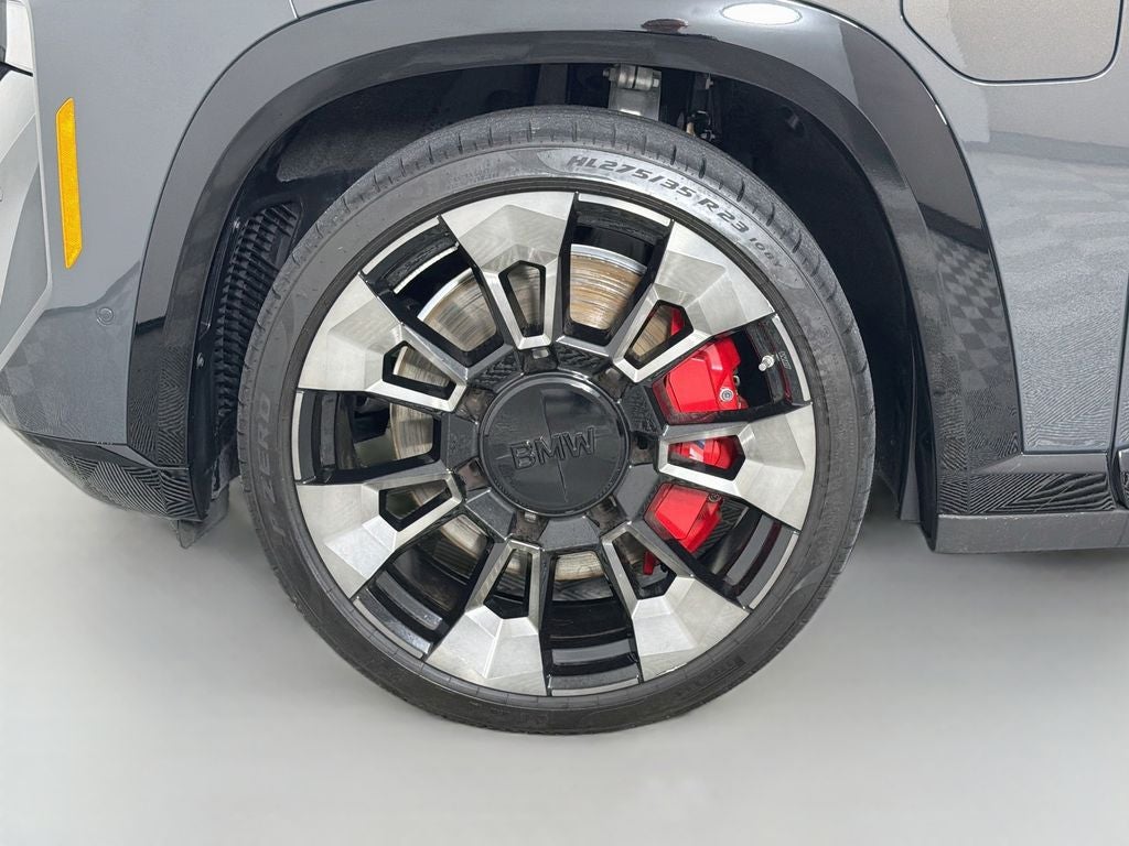 2024 BMW XM Base