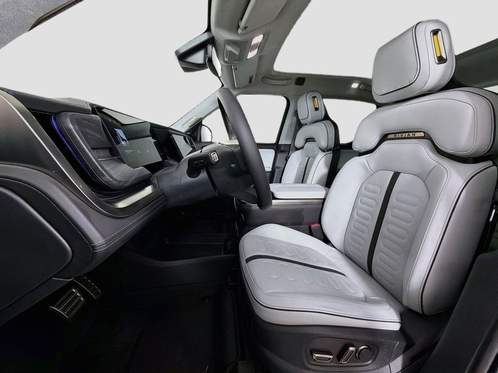 2023 Rivian R1T Adventure