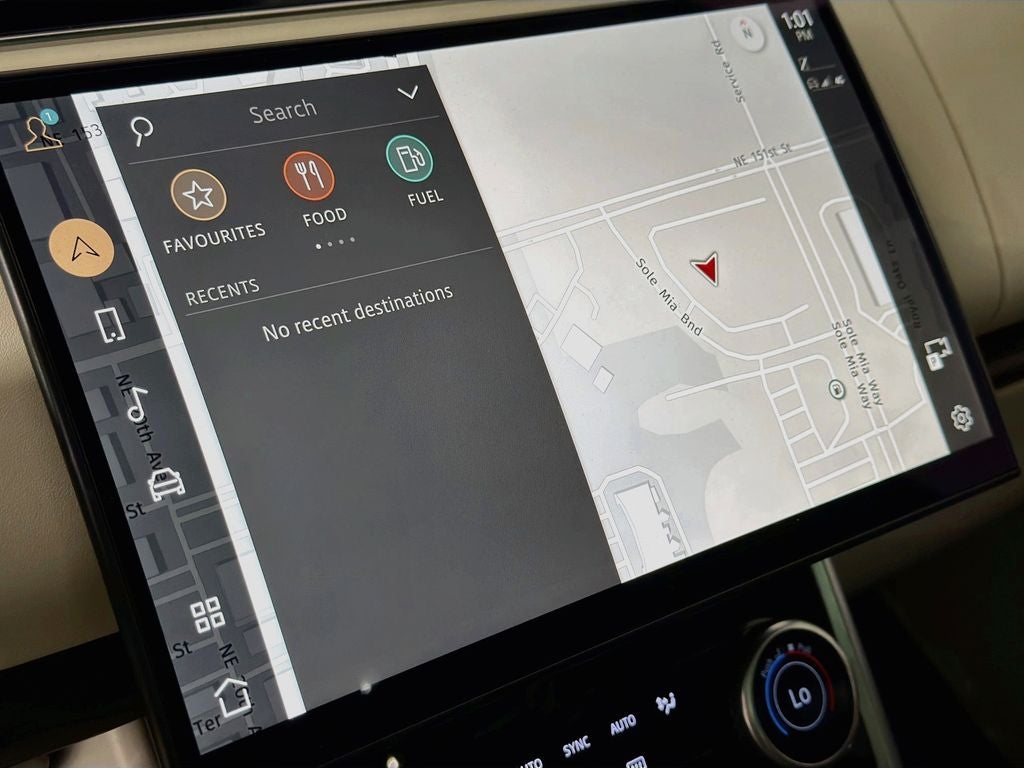 2023 Land Rover Range Rover SE
