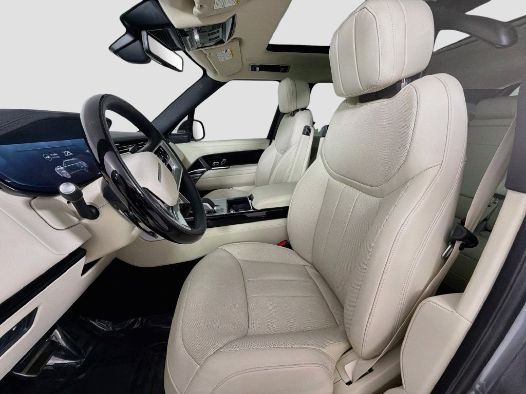 2026 Land Rover Range Rover Plug-In Hybrid SE