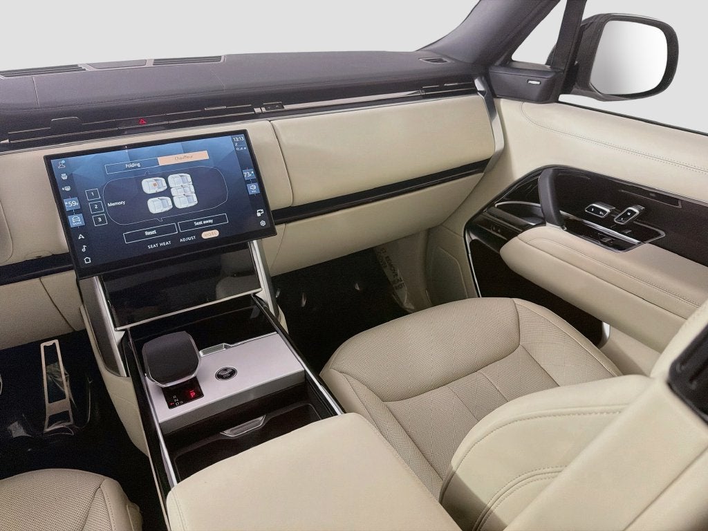 2026 Land Rover Range Rover Plug-In Hybrid SE