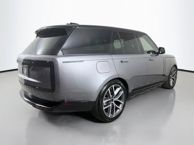 2026 Land Rover Range Rover Plug-In Hybrid SE