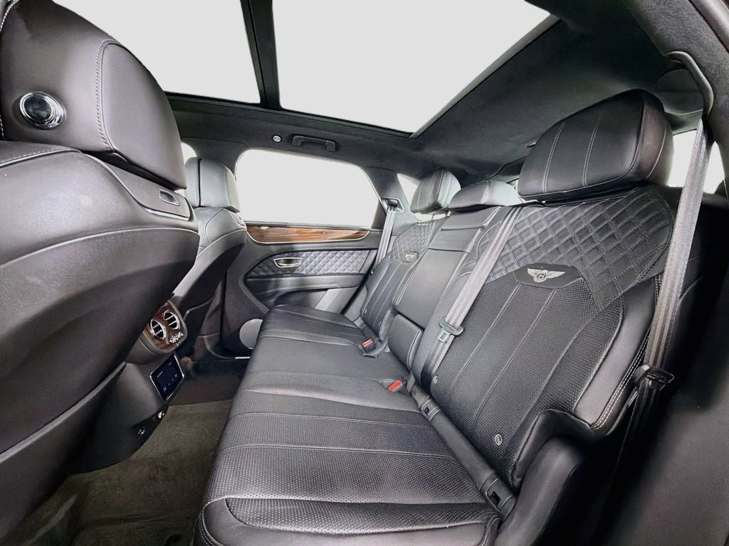 2023 Bentley Bentayga Azure