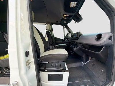 2022 Mercedes-Benz Sprinter 2500 Crew 144 WB High Roof