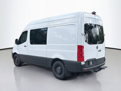 2022 Mercedes-Benz Sprinter 2500 Crew 144 WB High Roof