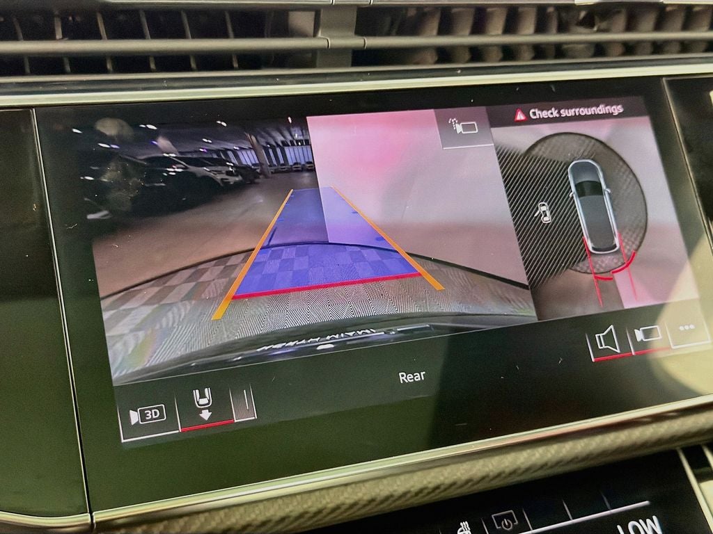 2026 Audi SQ7 Premium Plus quattro