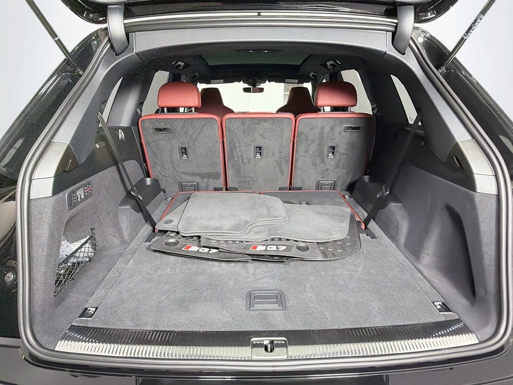 2026 Audi SQ7 Premium Plus quattro