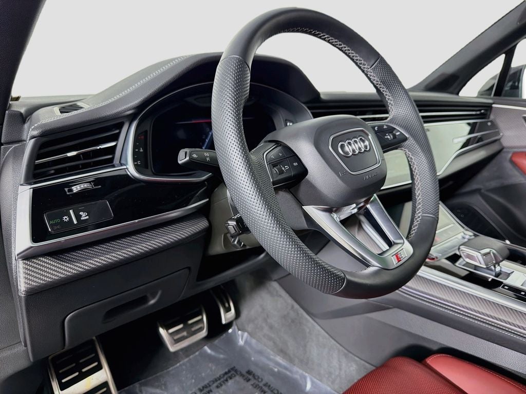 2026 Audi SQ7 Premium Plus quattro