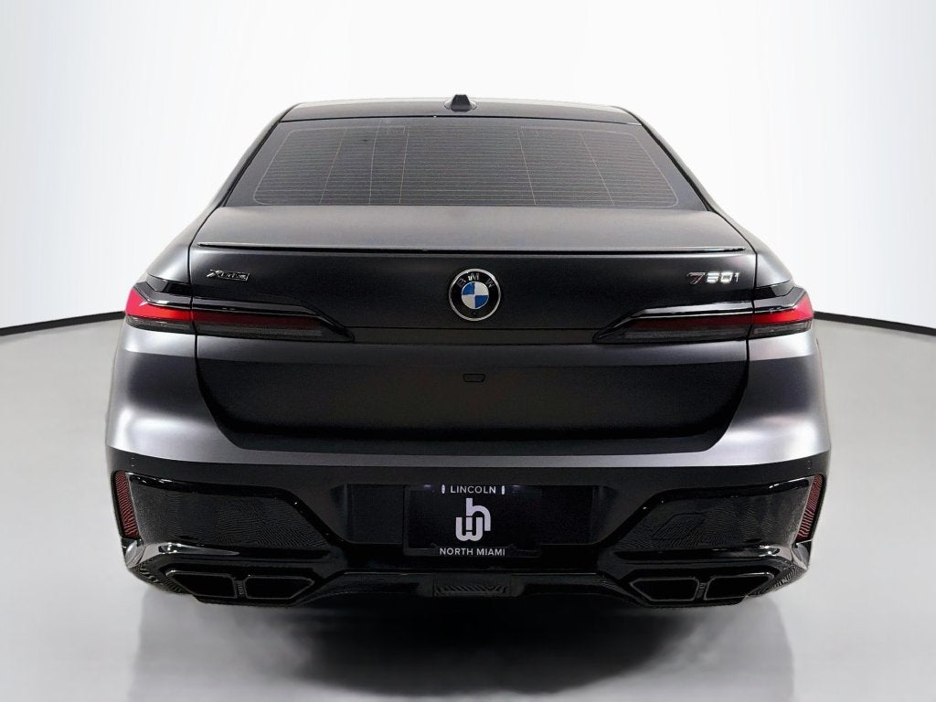 2024 BMW 7 Series 760i xDrive