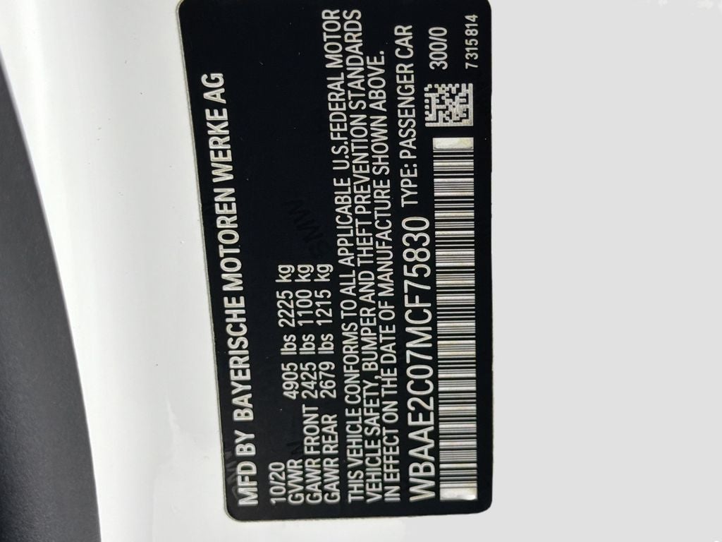 2021 BMW 8 Series 840i