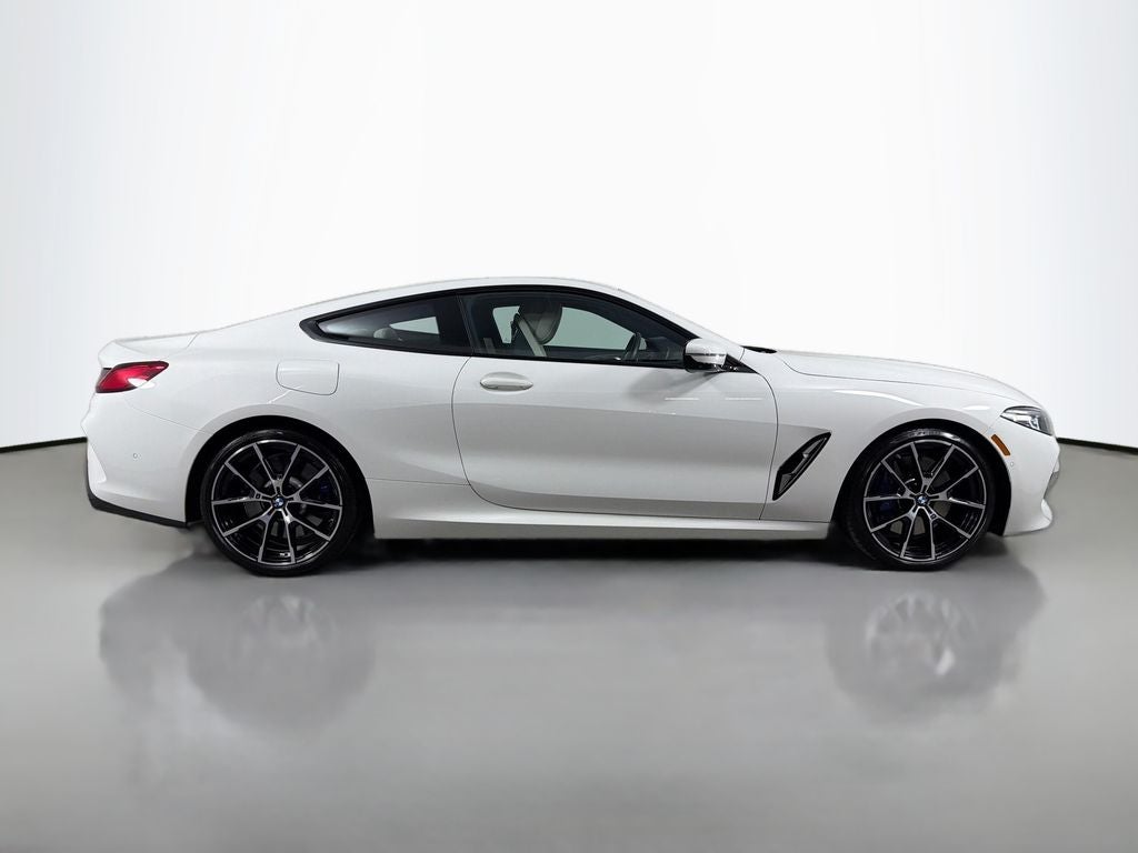 2021 BMW 8 Series 840i