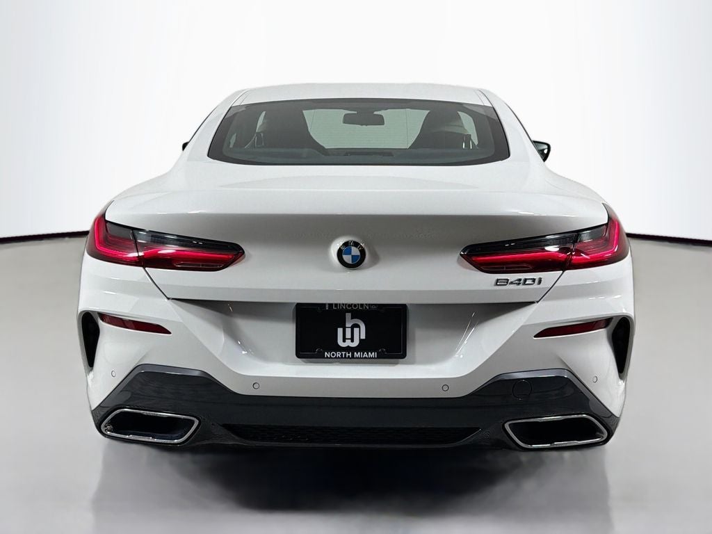 2021 BMW 8 Series 840i