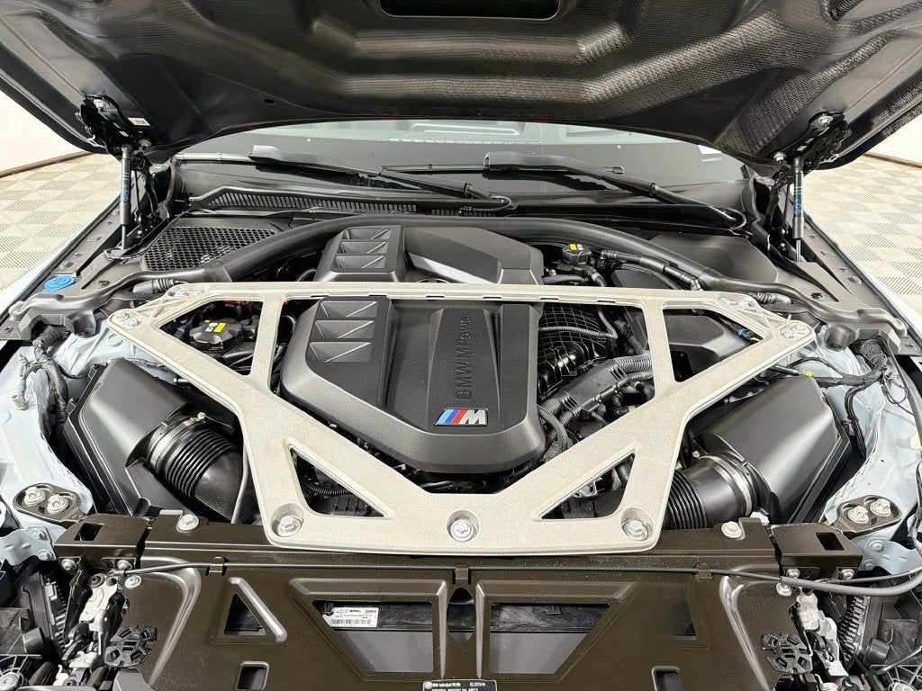 2023 BMW M4 CSL
