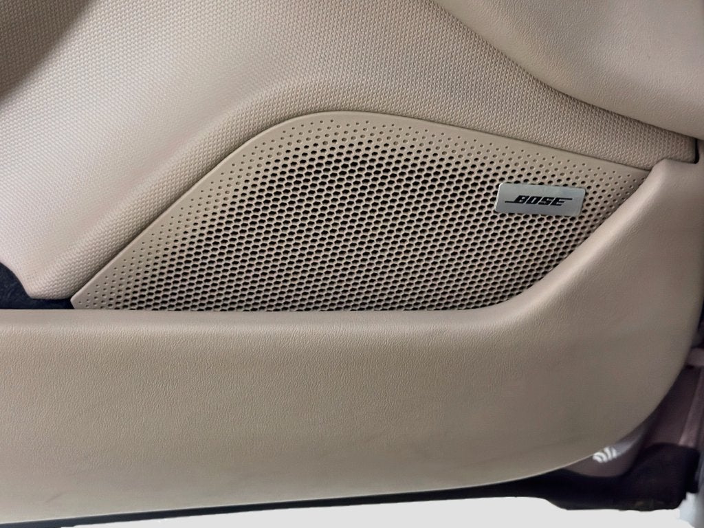 2023 Porsche Taycan Base
