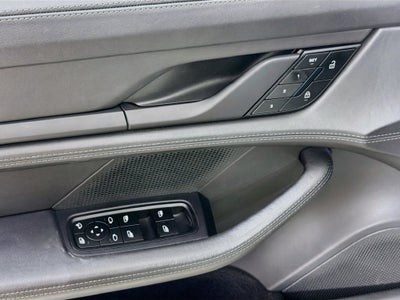 2023 Porsche Taycan Base