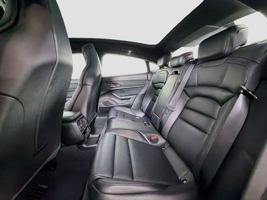2023 Porsche Taycan Base
