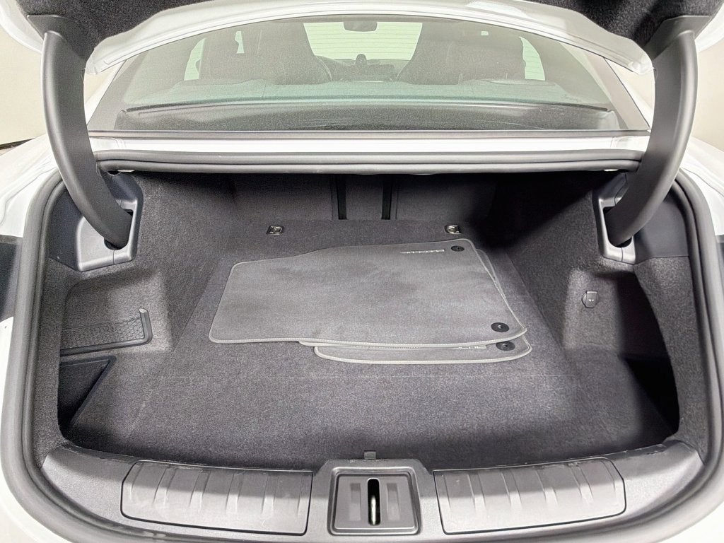 2023 Porsche Taycan Base