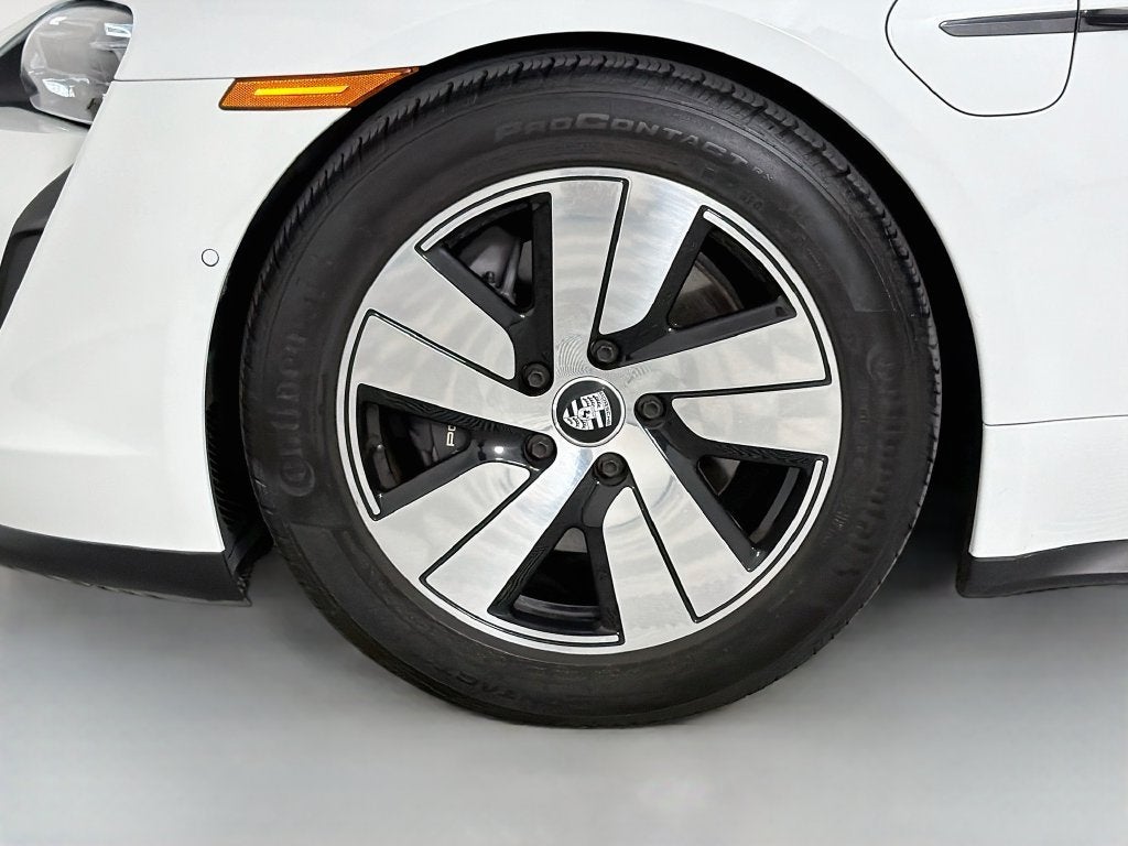 2023 Porsche Taycan Base