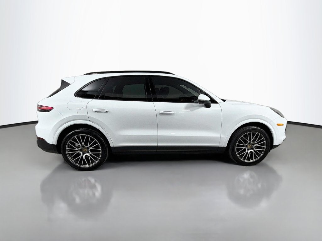 2023 Porsche Cayenne Platinum Edition