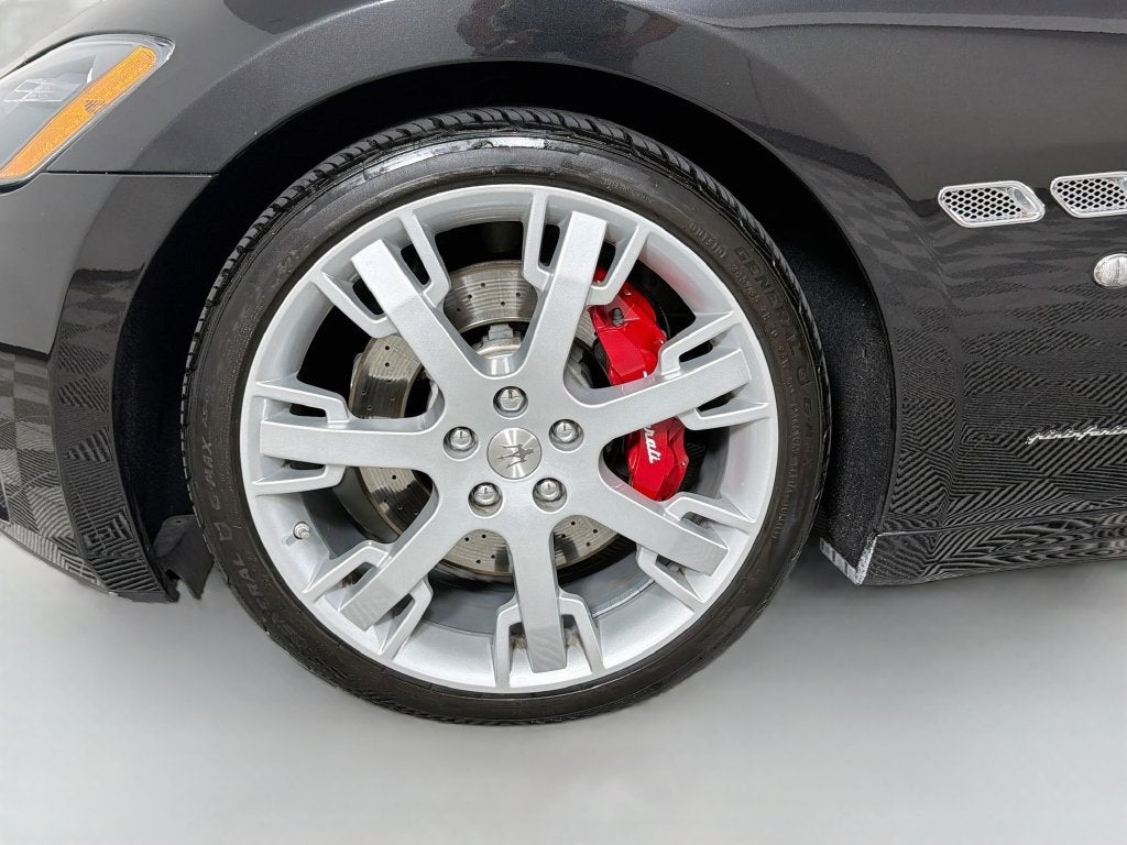 2014 Maserati GranTurismo Base