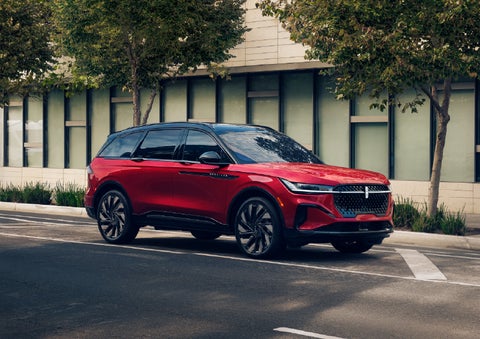 2026 Lincoln Nautilus® SUV with the available Jet Appearance Package and Hybrid transmission. | Lincoln North Miami in North Miami FL