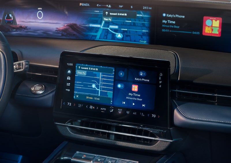 Driving directions are shown on the center touchscreen. | Lincoln North Miami in North Miami FL