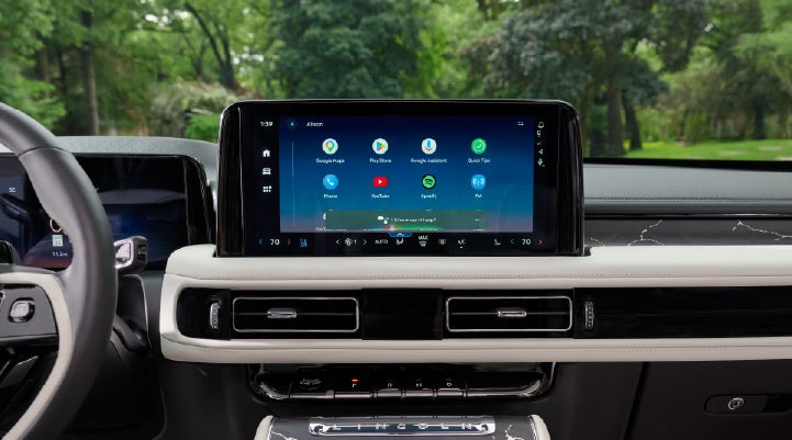 The center touchscreen inside a 2027 Lincoln Aviator® Black Label™ SUV | Lincoln North Miami in North Miami FL